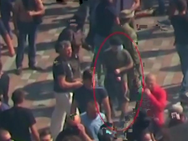 Бросивший гранату у стен Рады в Киеве 31 августа попал на видео