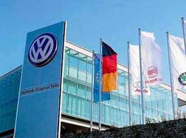 Акции Volkswagen обвалились на 23% после обвинений в обмане