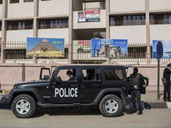 В Египте полиция по ошибке расстреляла туристов: 12 человек убиты, 10 ранены