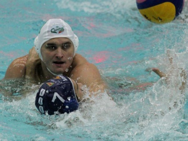 Ватерполист Владислав Тимаков скончался на сборах в Болгарии (фото)