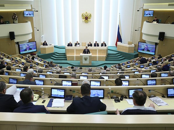 Совет Федерации разрешил использовать российские ВС за рубежом