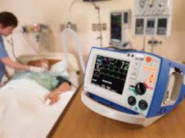 Московские студенты, пившие водку из таза, попали в реанимацию