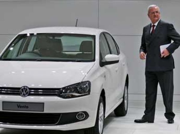СМИ: в руководстве Volkswagen начались чистки, экс-директор получит пенсию в  млн