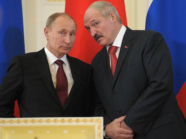 Путин указал Лукашенко, что молоко - не пиво