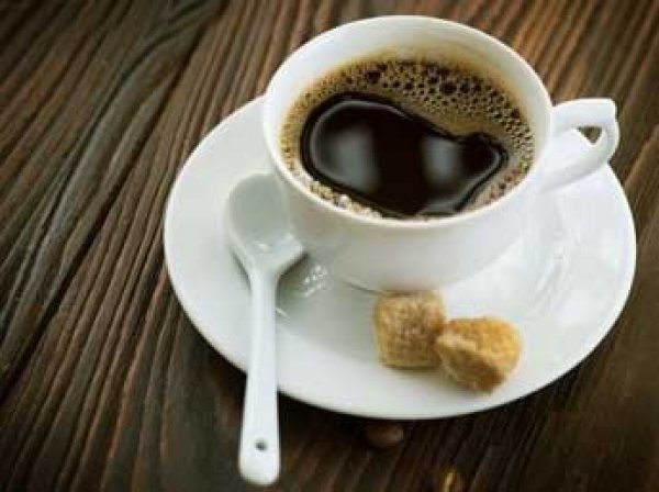 Ученые доказали, что ночной кофе может "заморозить" наши биочасы