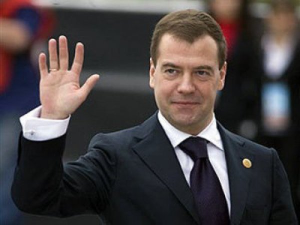 Дмитрий Медведев отмечает 50-летний юбилей (фото, видео)