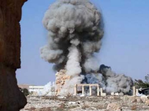 Боевики ИГИЛ уничтожили три древних захоронения в античной Пальмире