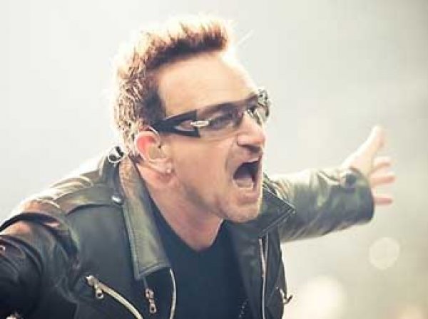 Facebook сделал солиста U2 самым богатым музыкантом в мире