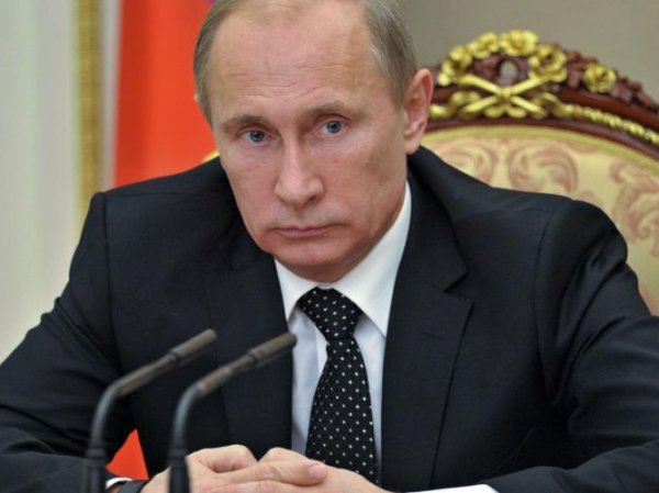 Курс доллара на сегодня, 28 октября 2015: Путин потребовал прекратить использовать доллары во внутренних расчетах