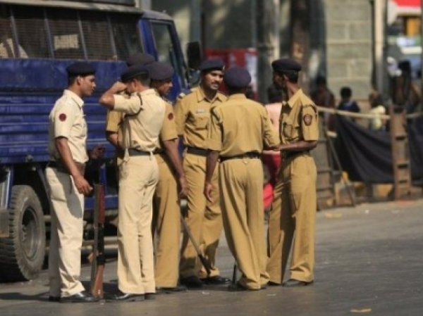 В Индии отец-мусульманин убил 4-летнюю дочь за то, что с её головы упал платок