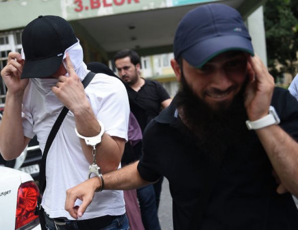 Полиция Турции задержала 50 предполагаемых пособников ИГИЛ после теракта в Анкаре