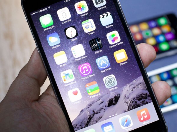 СМИ: обновление iOS 9.0.2 "сломало" старые iPhone