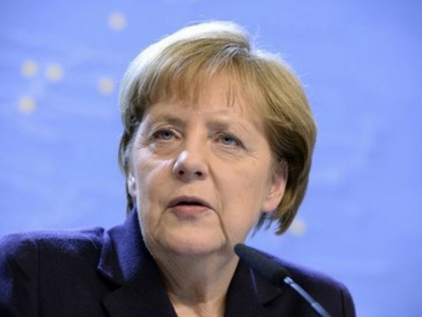 Немецкий канал обвинили в антиисламизме из-за фото Меркель в хиджабе