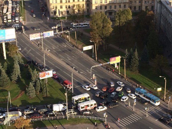 Взрыв в Петербурге 8 октября 2015: пострадала пенсионерка (фото)