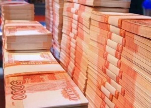 В Москве из квартиры бизнесмена украли более 100 млн рублей