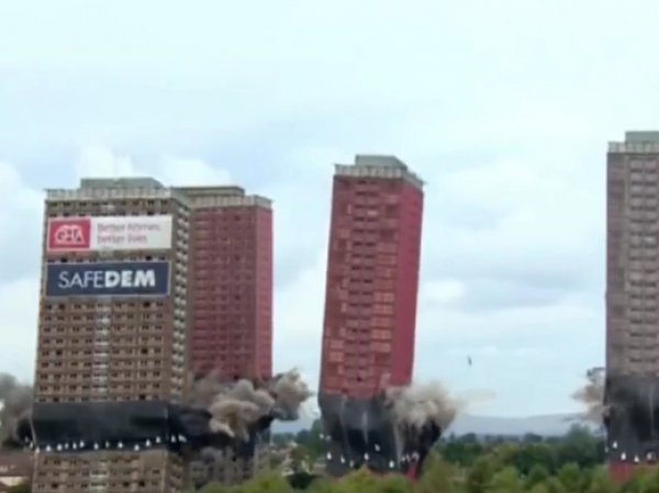 В Шотландии взорвали сразу шесть многоэтажек