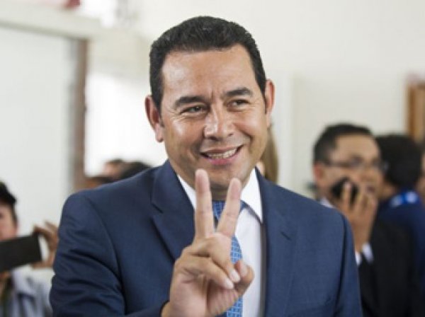 Комик Джимми Моралес стал новым президентом Гватемалы