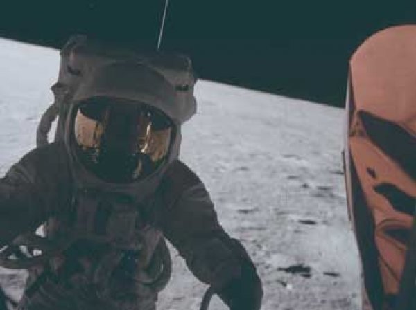 Блогер создал фильм о высадке на Луну из фотографий «Архива Аполлона»