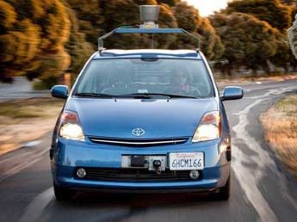 В Японии уже в 2016 году на дорогах появятся такси-беспилотники