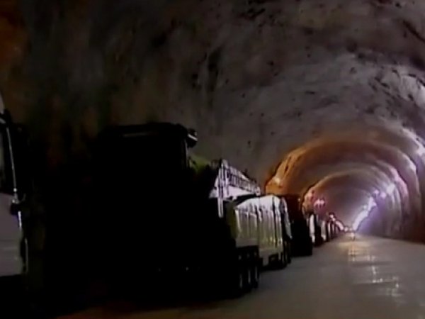 Иран впервые показал подземные заводы по производству ракет