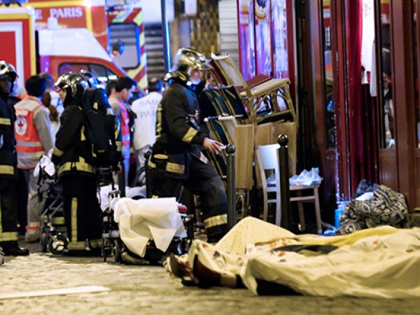 Теракты в Париже 13 ноября 2015, последние новости: СМИ назвали имя еще одного смертника, причастного к атакам в Париже (фото)