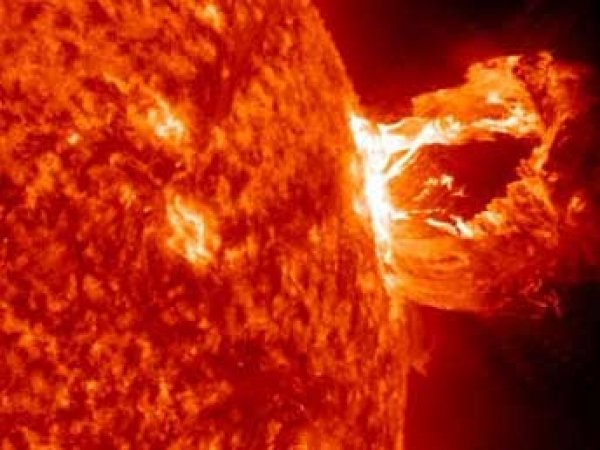 NASA опубликовало видео свермощного взрыва на Солнце