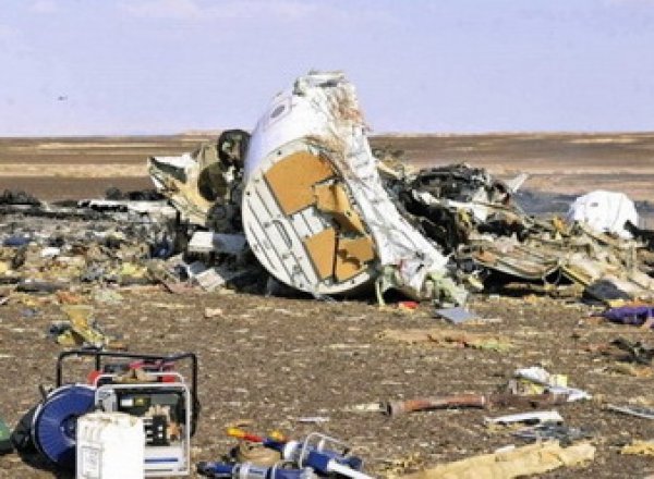 Авиакатастрофа 31 октября 2015: разбившийся в Египте A321 имел повреждение хвостовой части