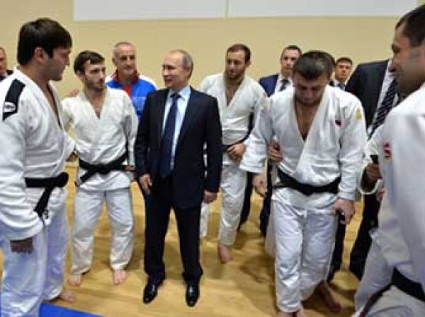 Антидопинговый скандал, новости на 12 ноября: Путин призвал защитить российских спортсменов от допинга