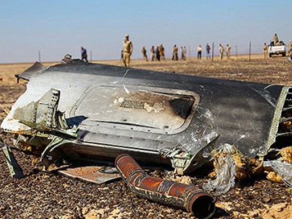 Причины крушения самолёта в Египте попытались выяснить СМИ: часть пассажиров разбившегося Airbus погибла от взрыва