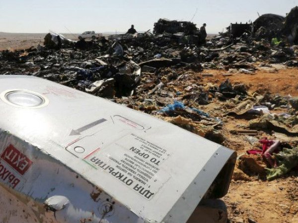 Причины крушения самолета в Египте: СМИ узнали о таймере на борту разбившегося в Египте A321