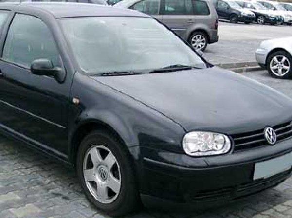 Volkswagen отзывает в России тысячи автомобилей Jetta, Beetle и Golf