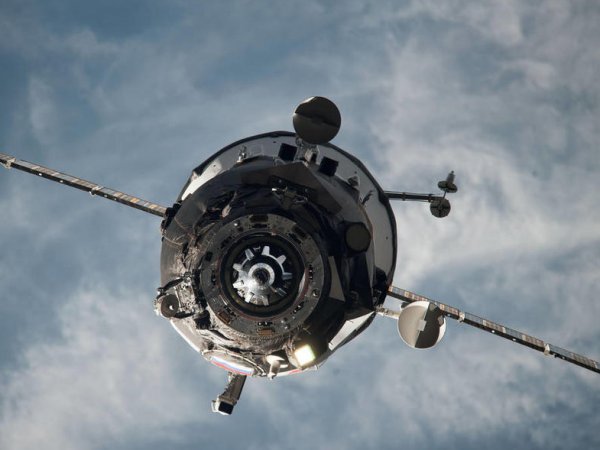Россия проведёт уникальные испытания лазера в космосе