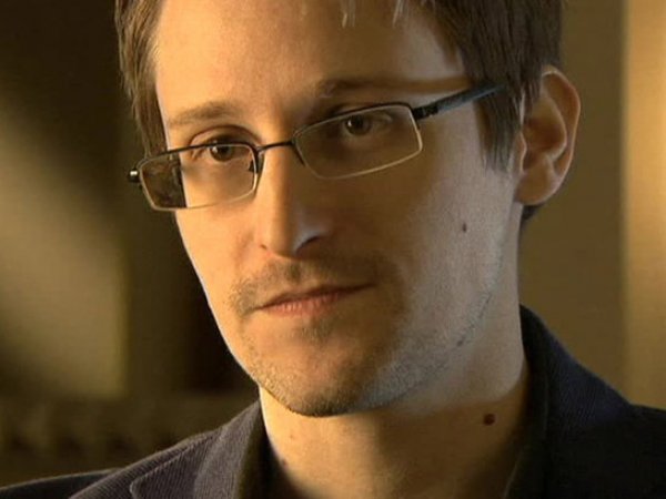 Эдвард Сноуден рассказал о пытках в ЦРУ