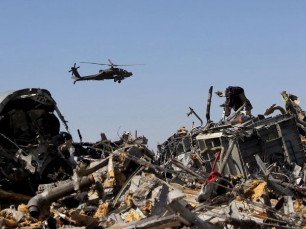Крушение самолёта в Египте 31 октября 2015: СМИ назвали три версии трагедии