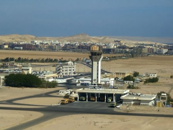 В Египет полетели пустые самолеты, чтобы забрать туристов и багаж