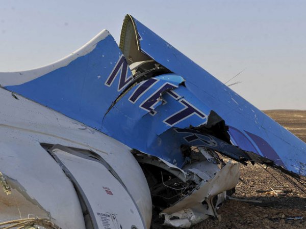 Авиакатастрофа в Египте 31 октября 2015: опубликованы первые результаты расшифровки "черных ящиков" разбившегося A321