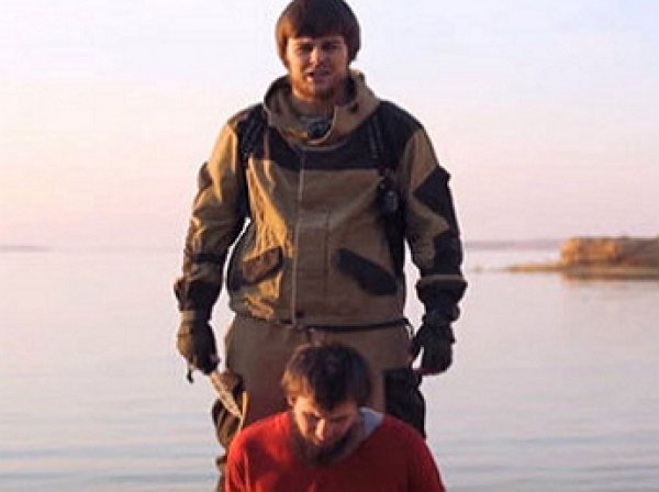 СМИ выяснили личность россиянина, казненного боевиками ИГИЛ