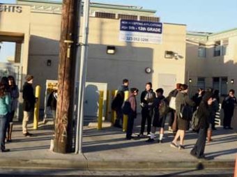 В Лос-Анджелесе школы закрыты из-за угрозы терактов