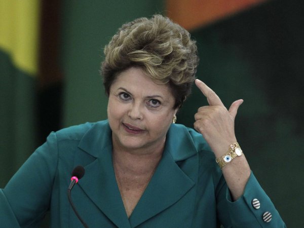 В отношении президента Бразилии запустили процедуру импичмента