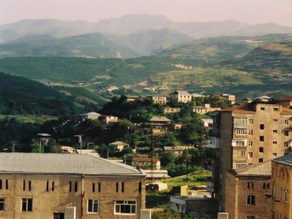 Москва намерена решить карабахский конфликт