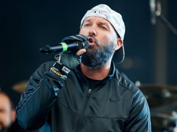 СБУ запретила въезд на Украинц лидеру группы Limp Bizkit