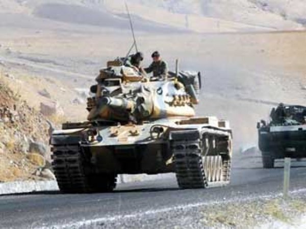 Турция остановила переброску войск в Ирак после протестов Багдада