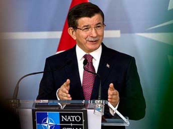 Премьер Турции предложил установить военный канал связи с Россией