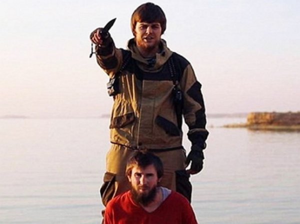Установлена личность палача ИГИЛ казнившего россиянина
