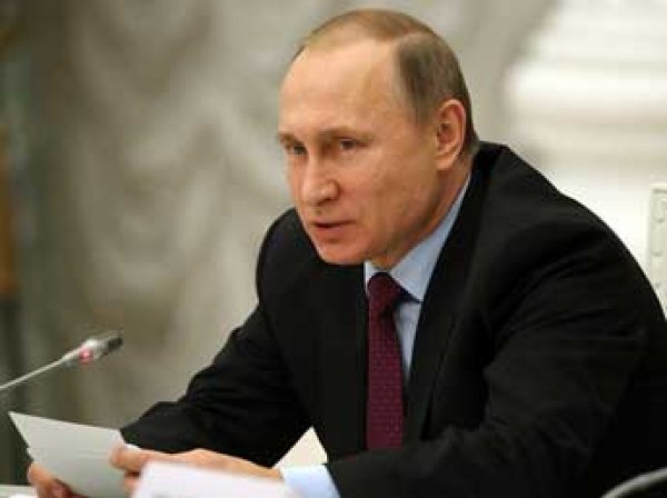Bloomberg поставил Путину «двойку» за управление экономикой России