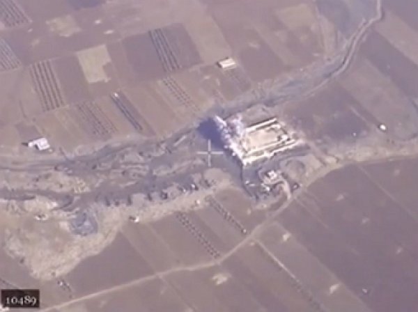 Минобороны РФ сообщило об уничтожении главарей боевиков ИГИЛ во время сходки