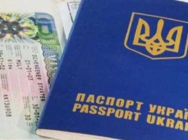 СМИ: Европа массово отказывает украинцам в визах