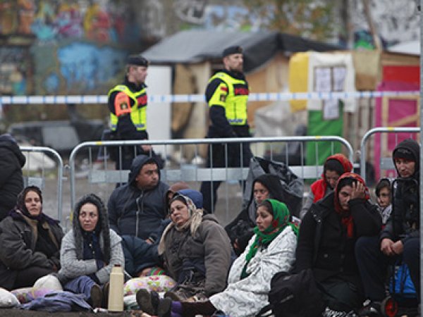 Швеция намеревается депортировать 80 тысяч мигрантов