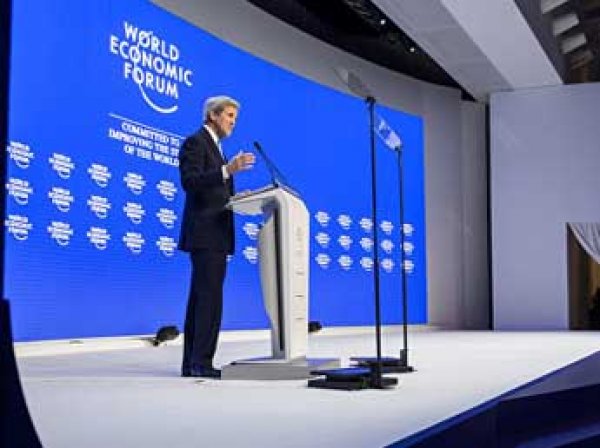 Госсекретарь США Керри анонсировал скорое снятие санкций с РФ