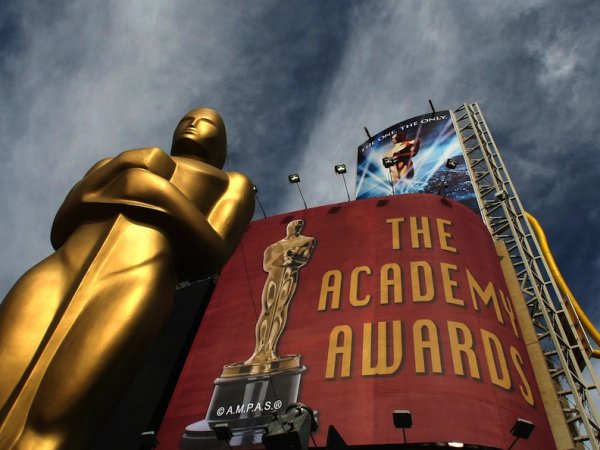 Американскую киноакадемию переизберут из-за скандала с номинантами на "Оскар"